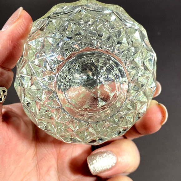 Vintage 1960s Glass Apple Shaped Trinket Box - Picture 5 of 5